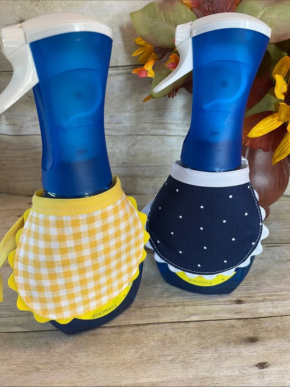 Set of 2 Reversible Aprons Dish Soap Bottle - Dawn Powerwash - Lemons
